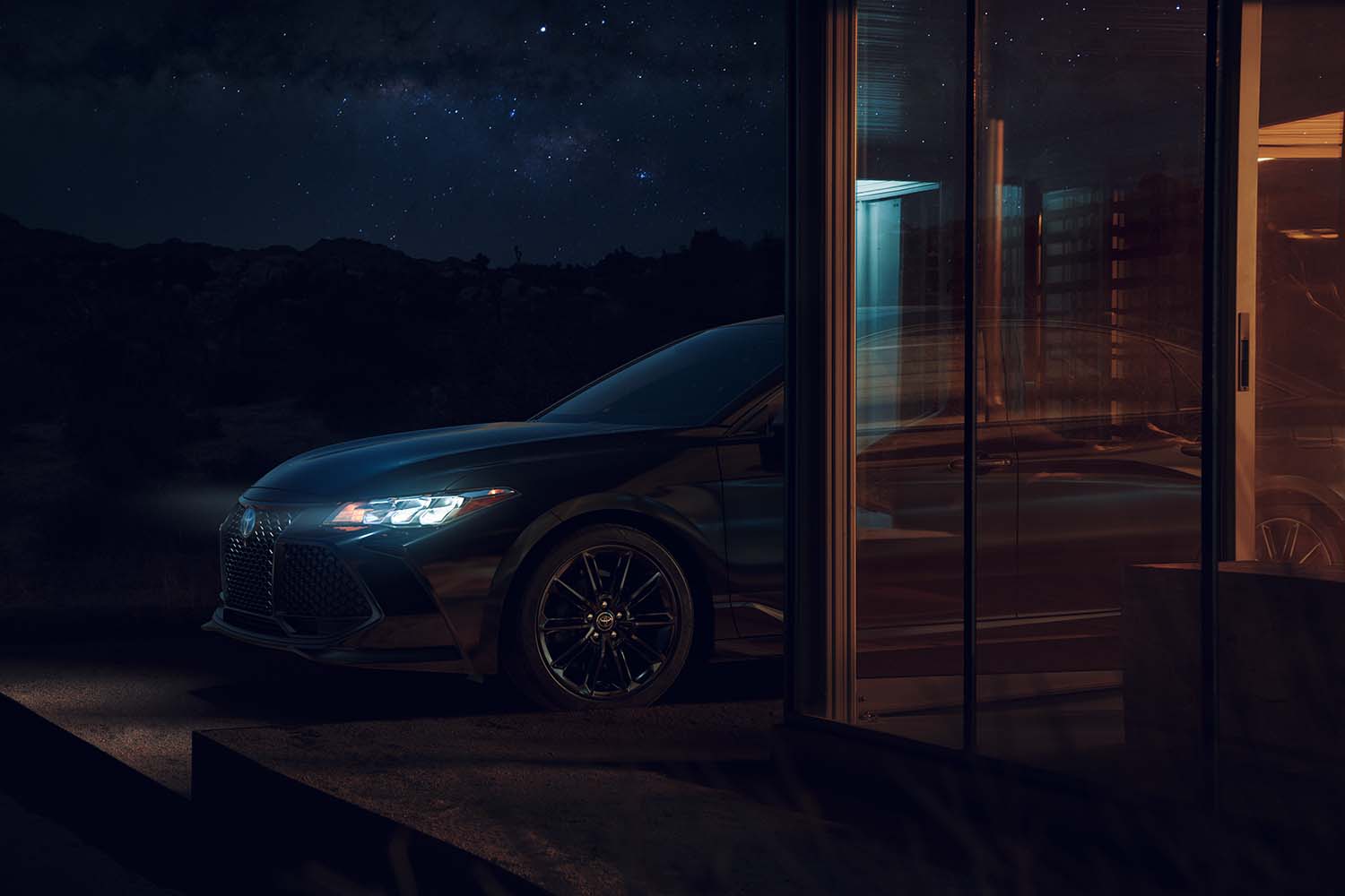 Toyota Hybrid for Everyone at Bennett Toyota of Lebanon | 2022 Toyota Avalon parked at night